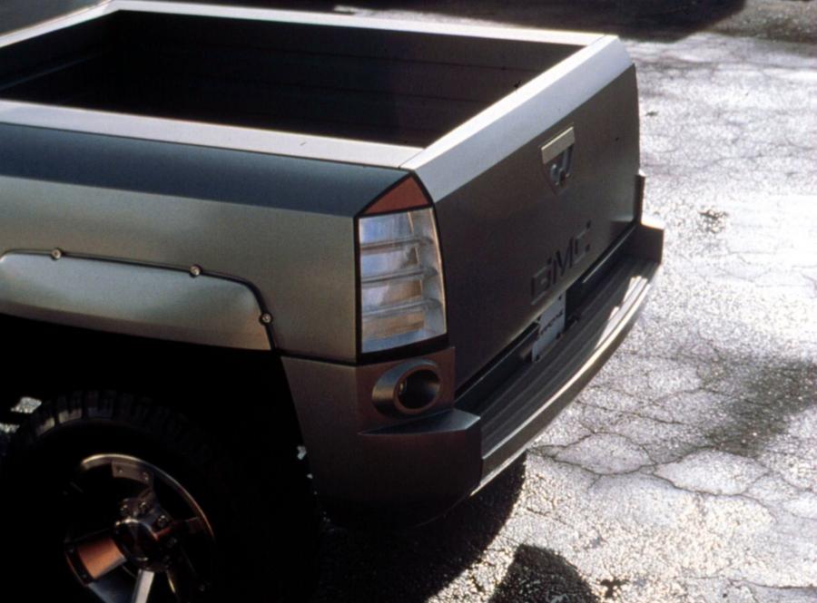  GMC Terradyne Concept 2000 года  (фото 6 из 22)